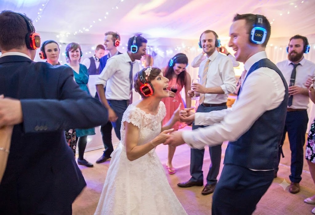 Boda con silent disco en una masía privada
