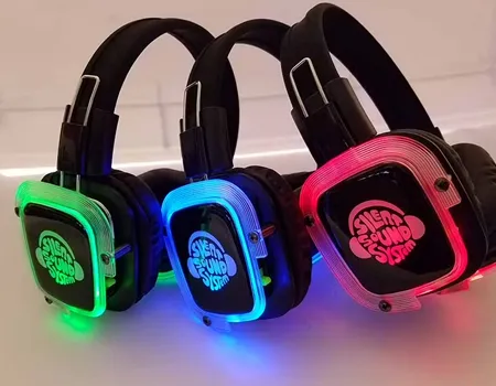 Los tres canales de audio del sistema EKKO en verde, azul y rojo